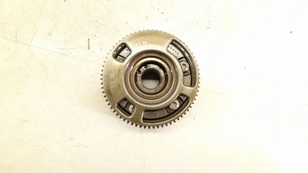 Camshaft pulley/ VANOS – Mercedes-Benz R-Class W251 (2005-2013)