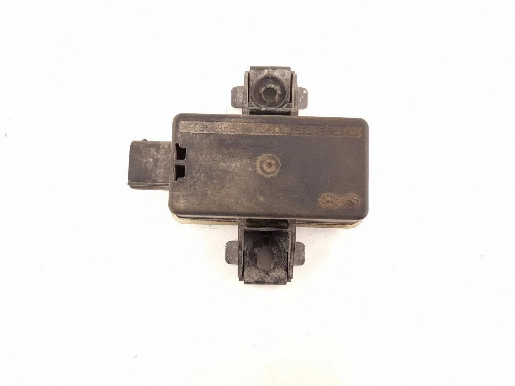 Tire pressure sensor 0009003713