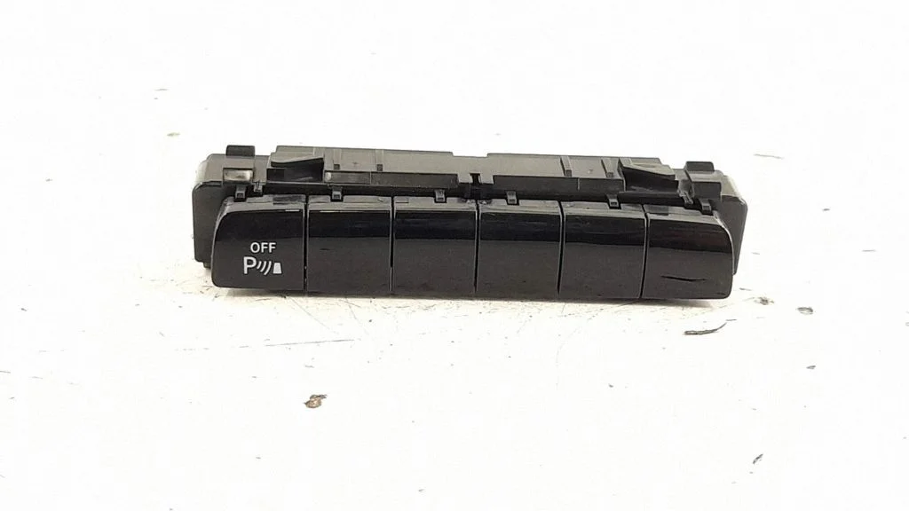 Parking (PDC) sensor switch – Mercedes-Benz E-Class W213 (2016-)