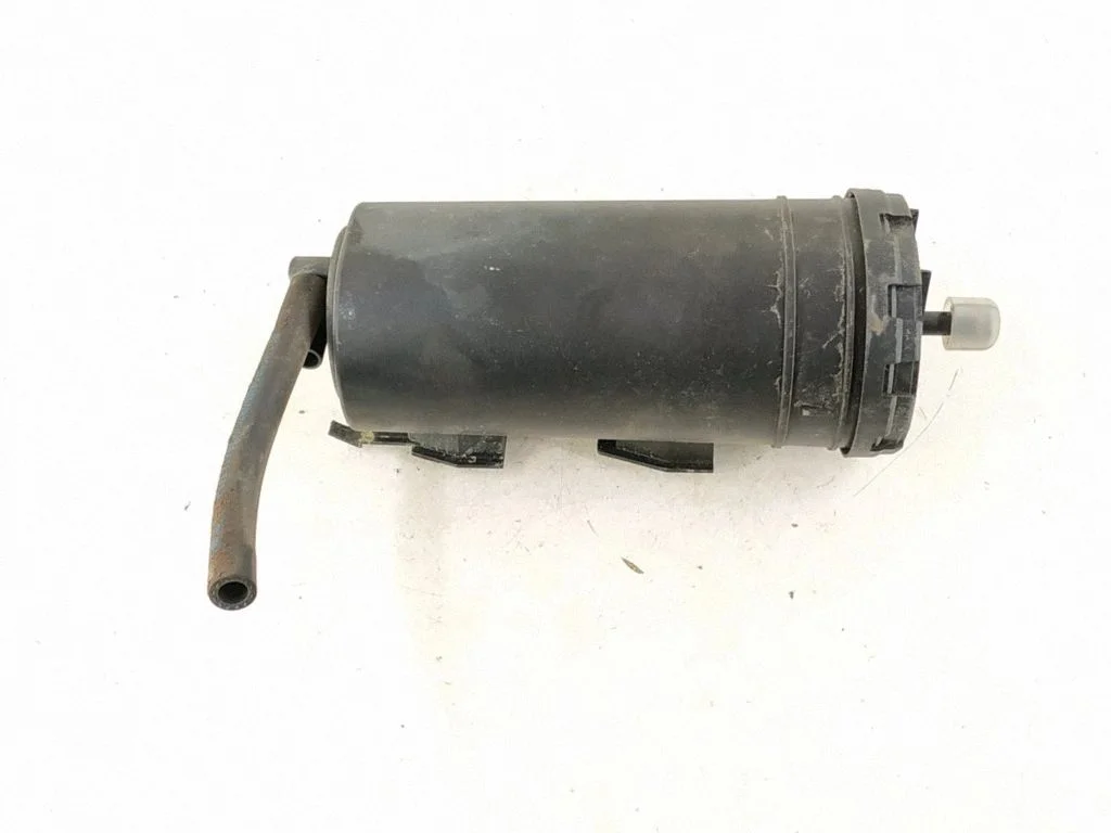 Aktiivsöe (kütuseaurude) filter 2214700259 – Mercedes-Benz C-klass AMG W204 (2007-2014)