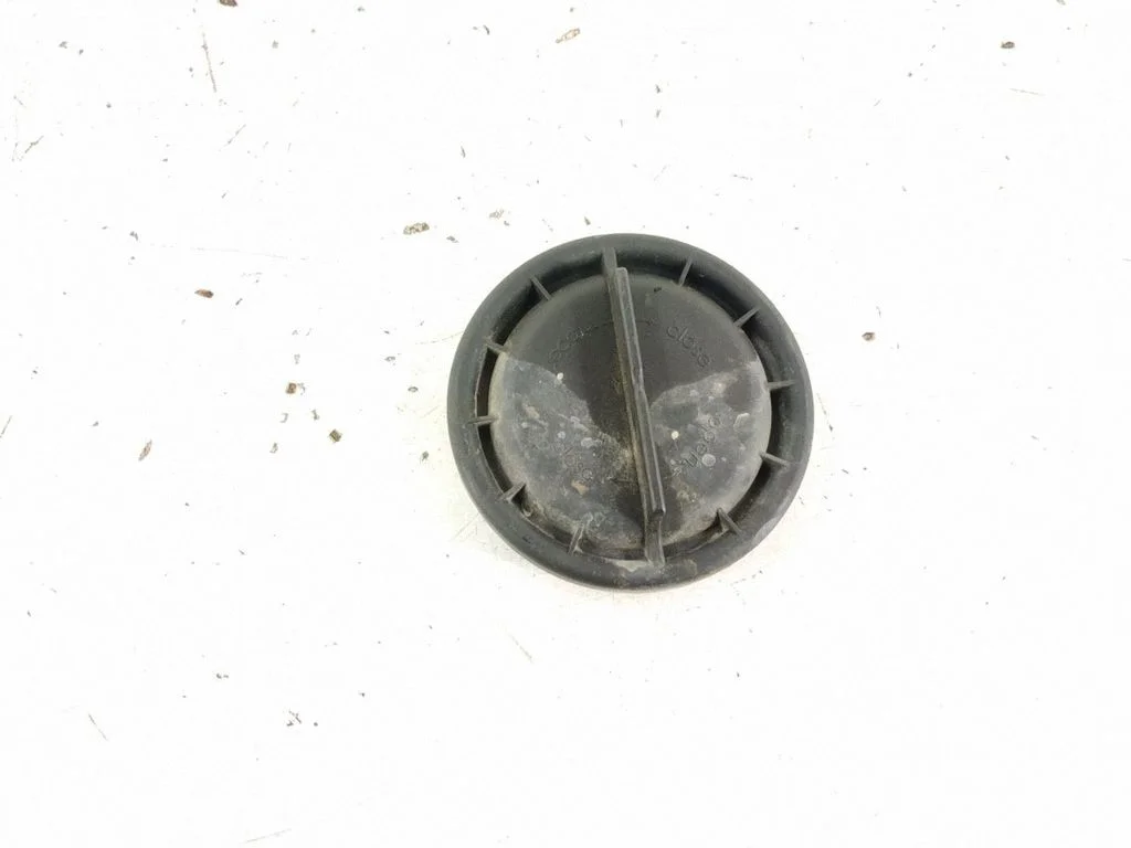 Headlight/headlamp dust cover 1305219122