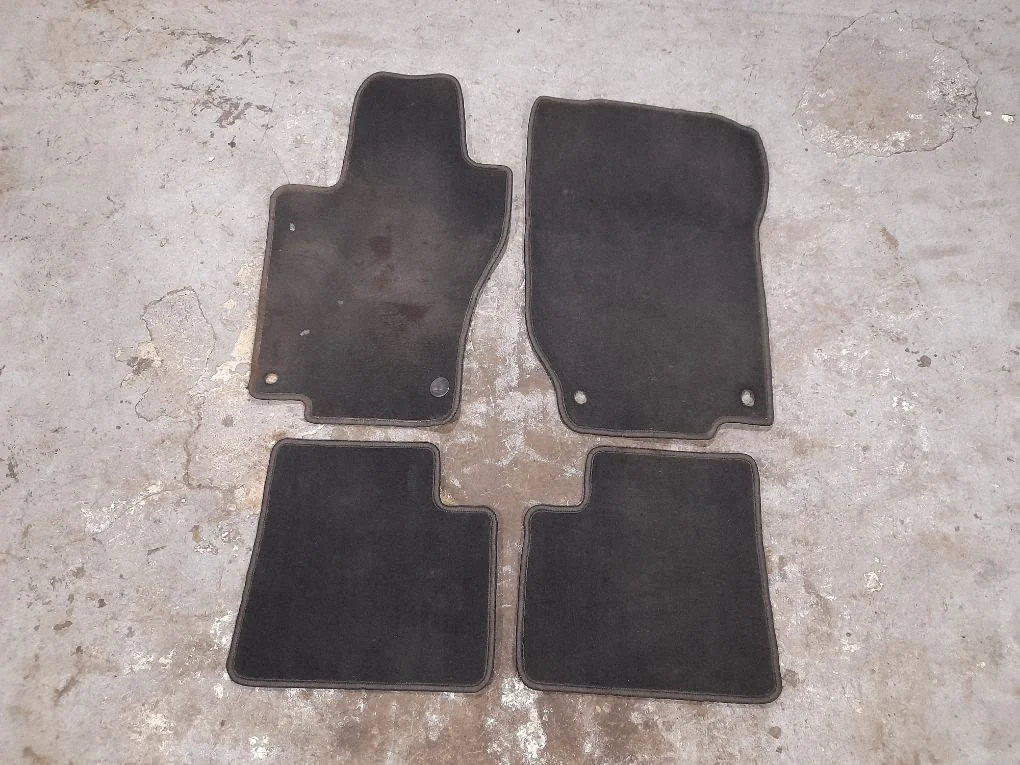 Car floor mat set 1646801748