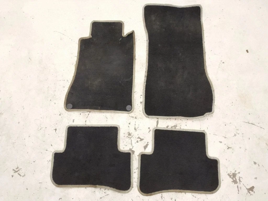 Car floor mat set