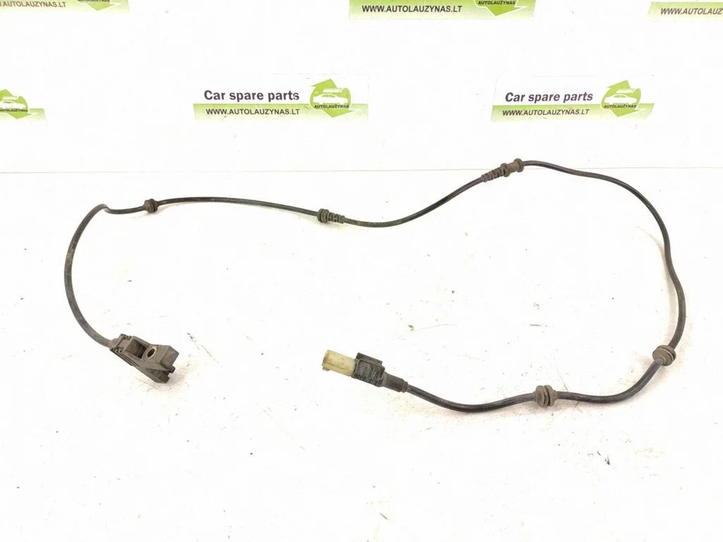 Brake pads wear sensor – Mercedes-Benz B-Class W246 W242 (2011-2017)