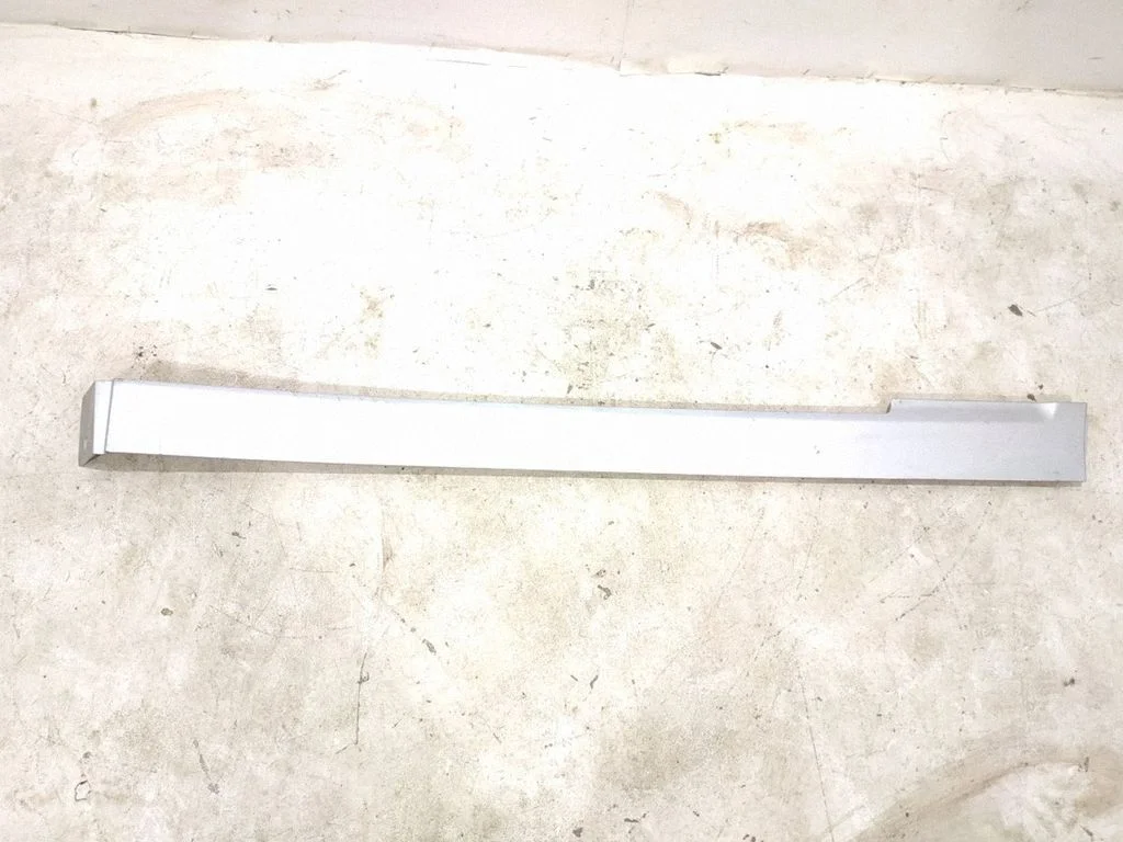 Listwa błotnika tylnego A6396913308
