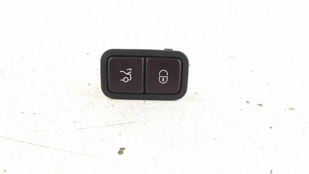 Tailgate opening switch 2208211479