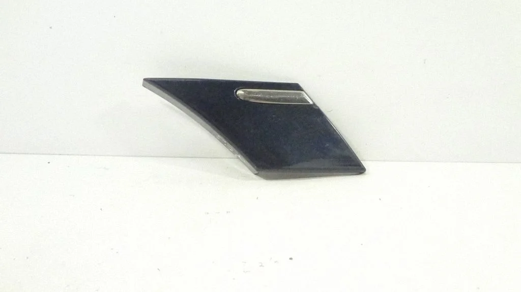 Tagumise poritiiva liist – Mercedes-Benz C-klass W203 (2000-2007)