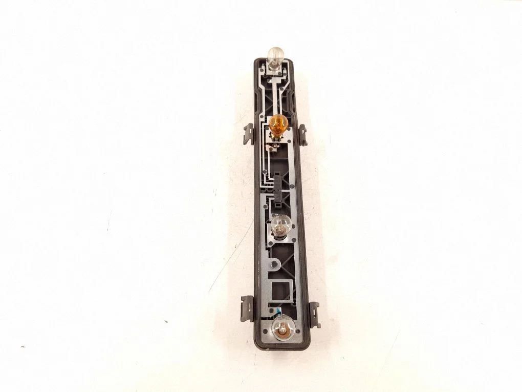 Tail light bulb cover holder 0008201077 – Mercedes-Benz Vito Viano W639 (2003-2014)