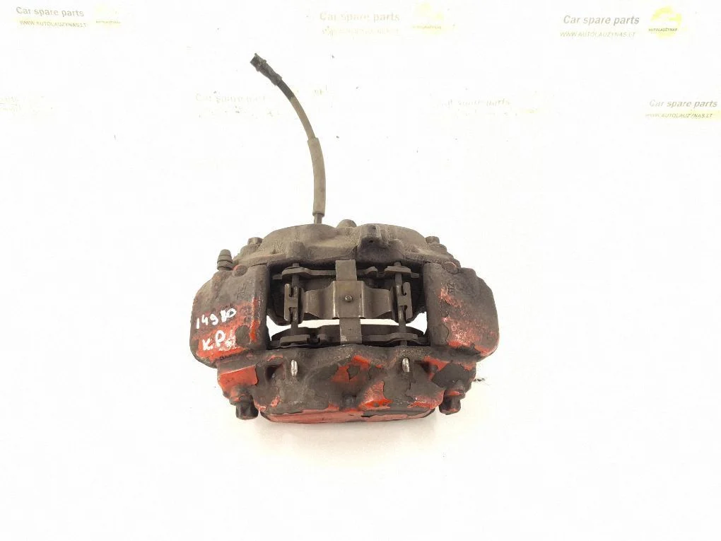 Front brake caliper – left