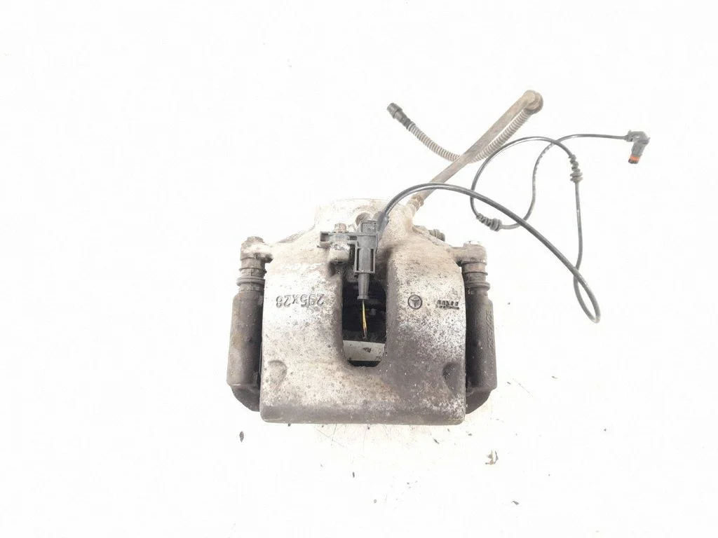 Front brake caliper – right