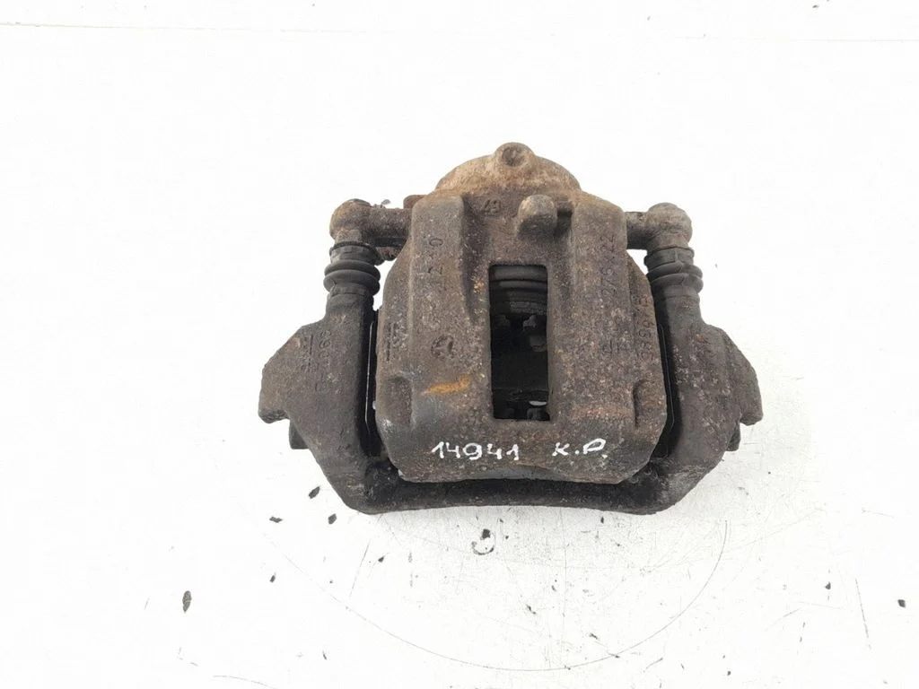 Front brake caliper – left