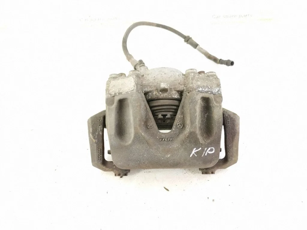 Front brake caliper – left