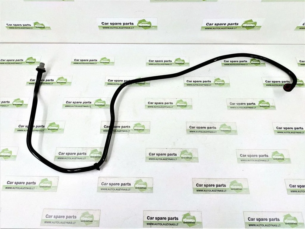 Brake line pipe/hose – front