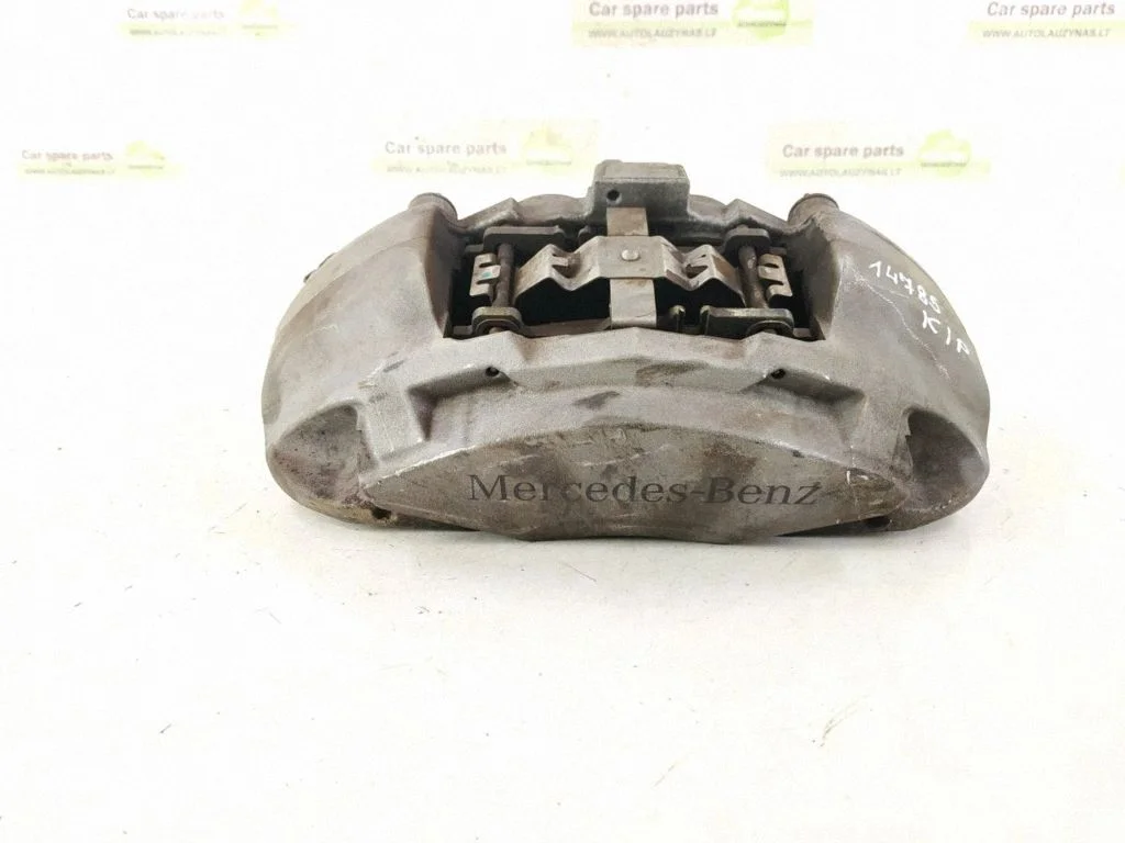 Front brake caliper – left