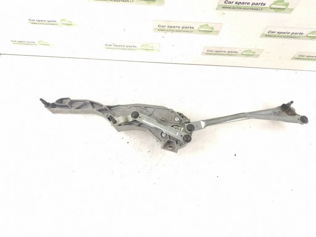 Front wiper linkage