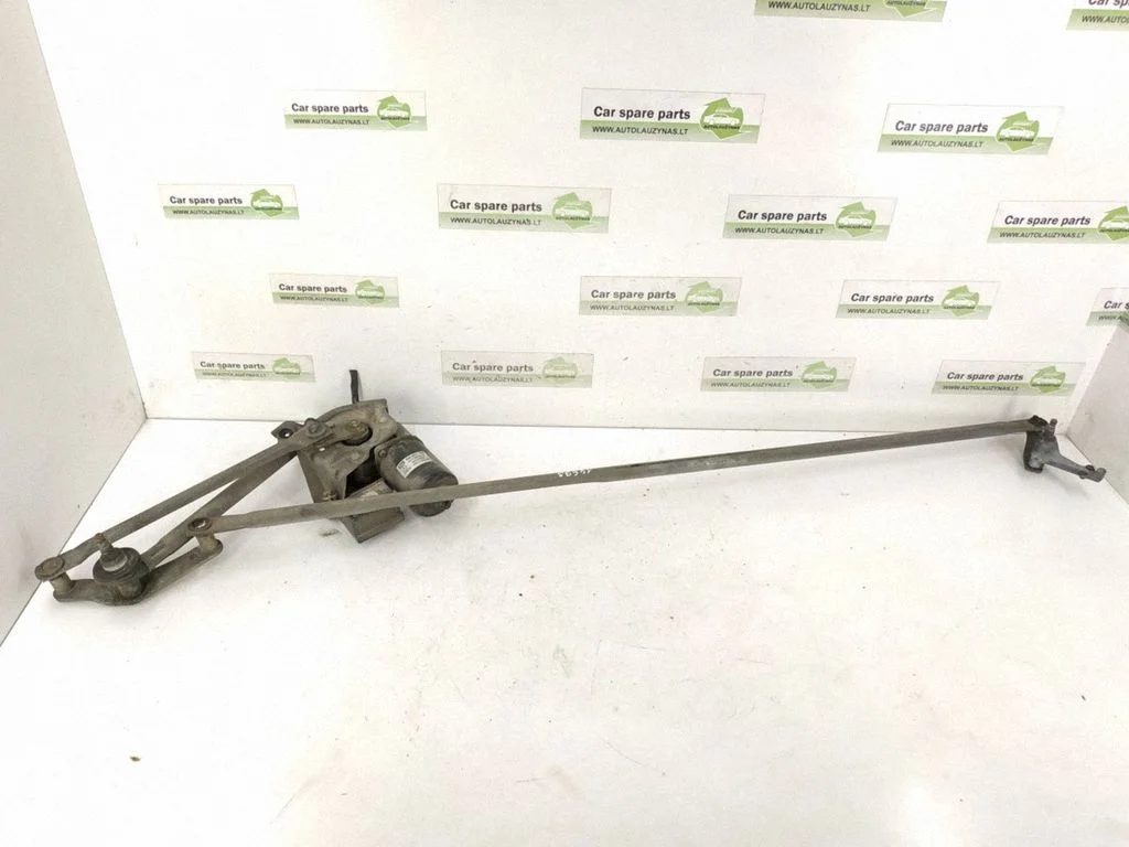 Front wiper linkage