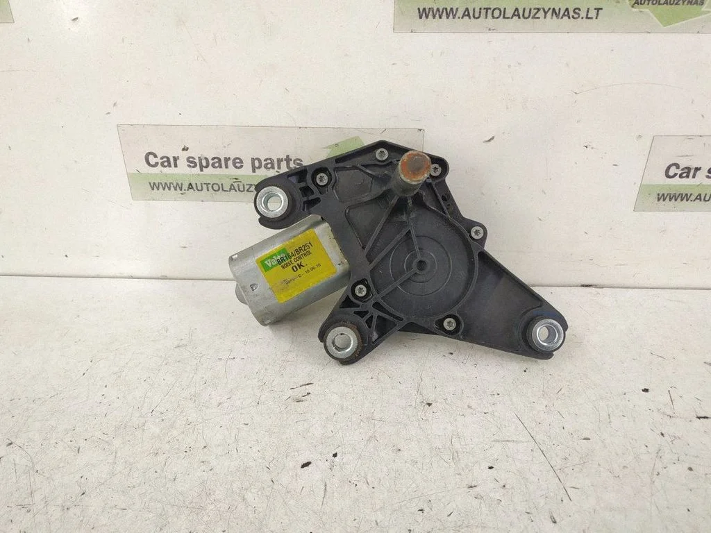 Rear window wiper motor