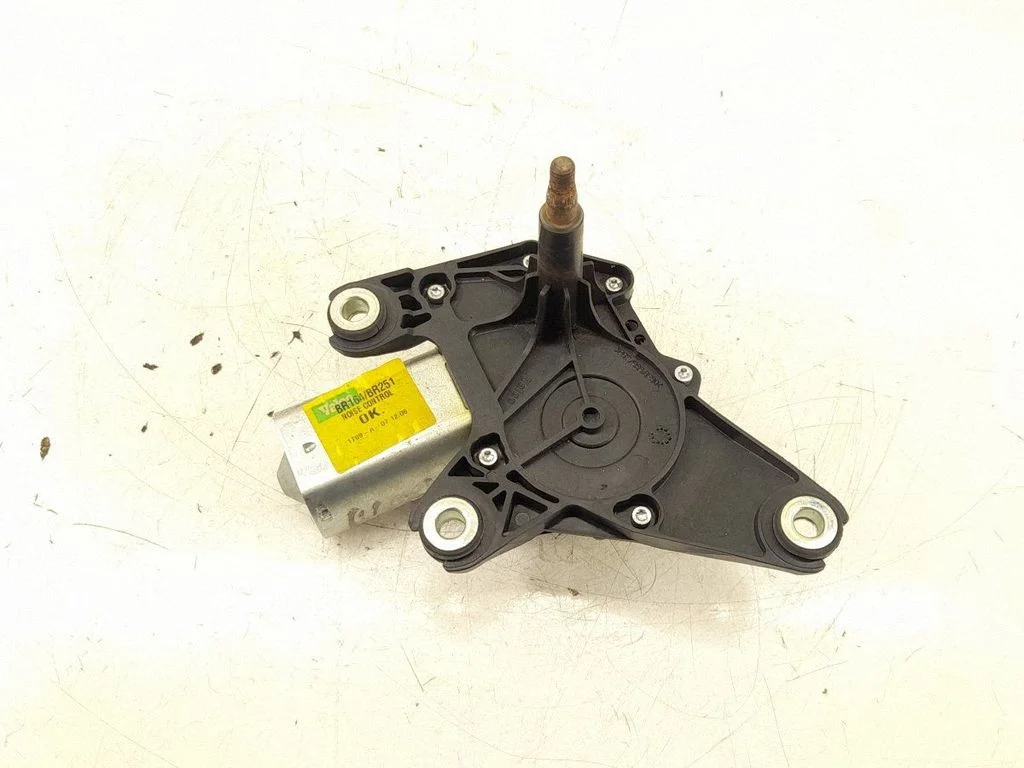 Rear window wiper motor