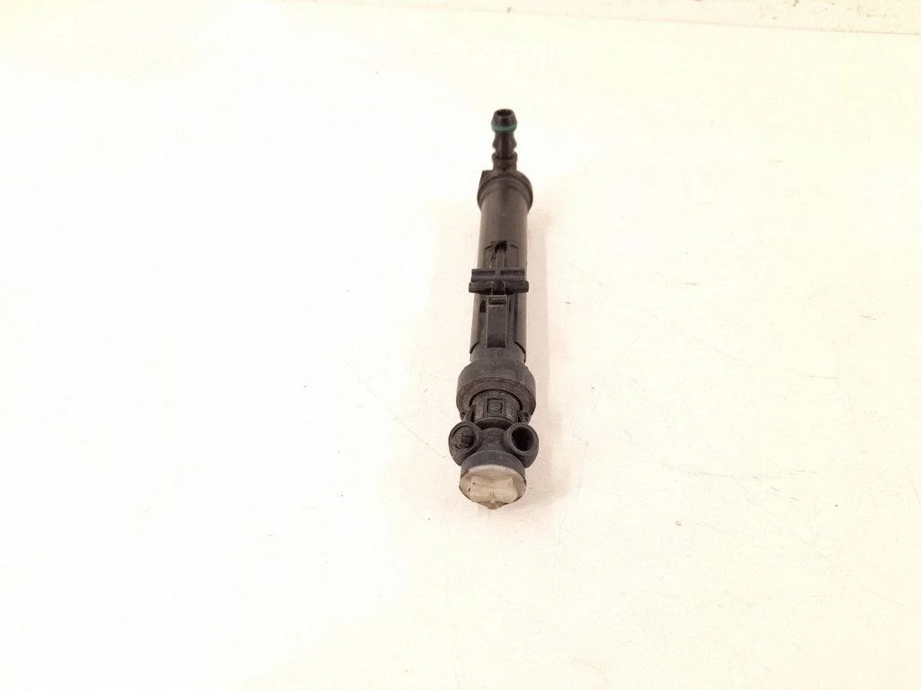 Headlight washer spray nozzle – Mercedes-Benz GLK-Class (X204) (2008-2016)
