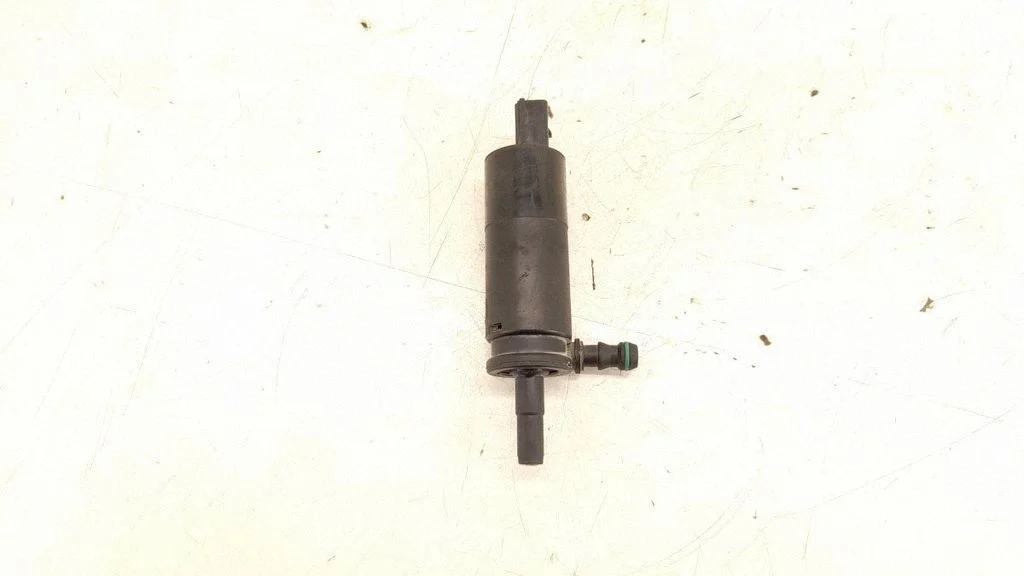 Headlight washer spray nozzle