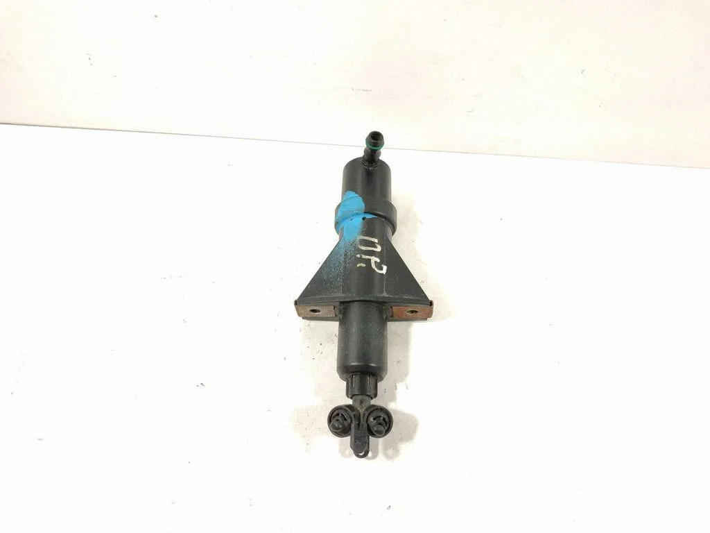 Headlight washer spray nozzle – Mercedes-Benz ML-Class W163 (1997-2005)