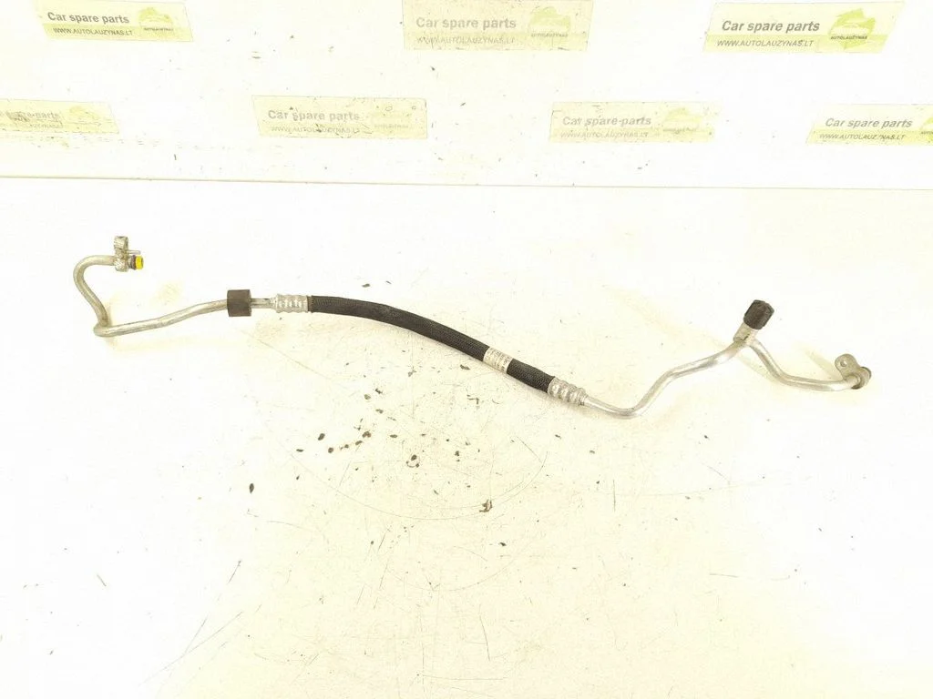 Air conditioning (A/C) pipe/hose