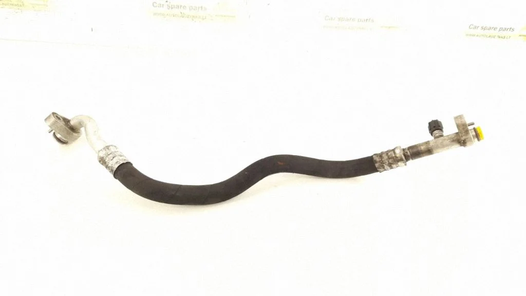 Air conditioning (A/C) pipe/hose