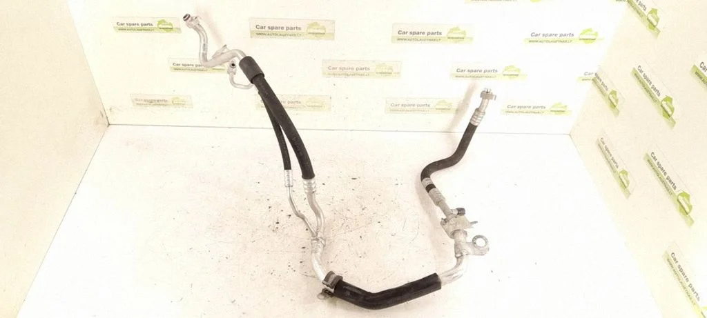 Air conditioning (A/C) pipe/hose