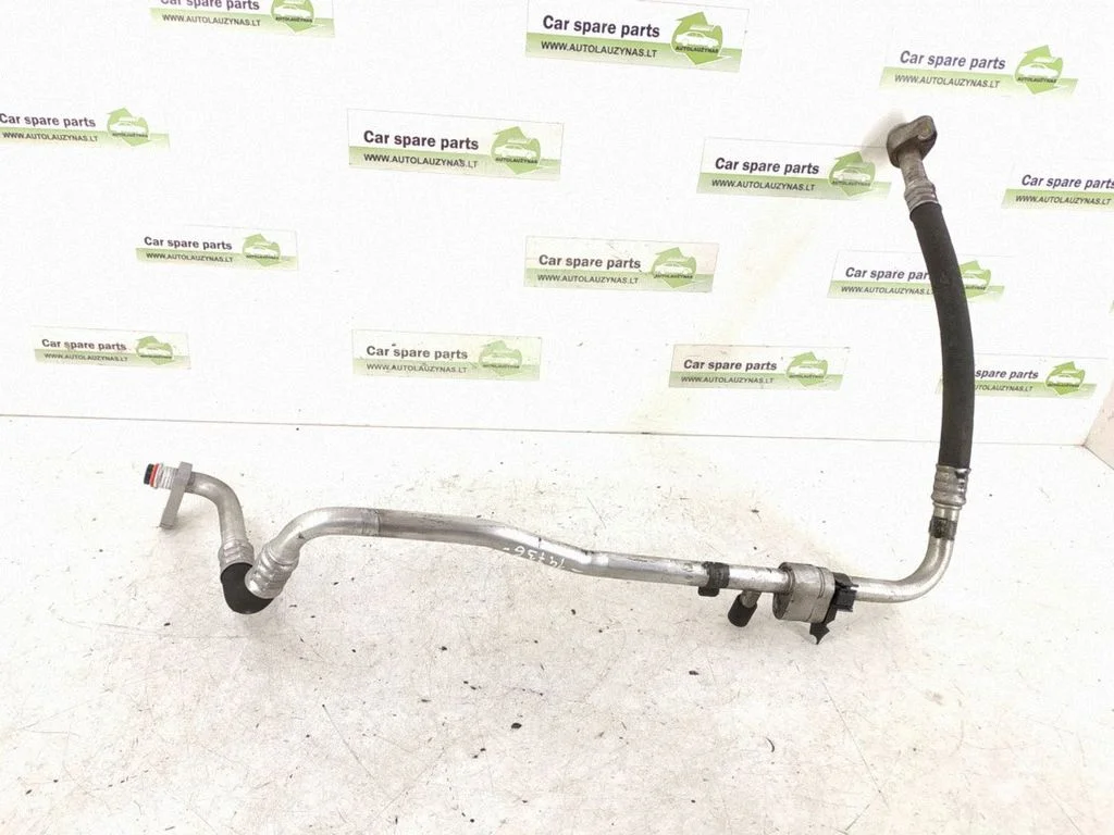 Air conditioning (A/C) pipe/hose