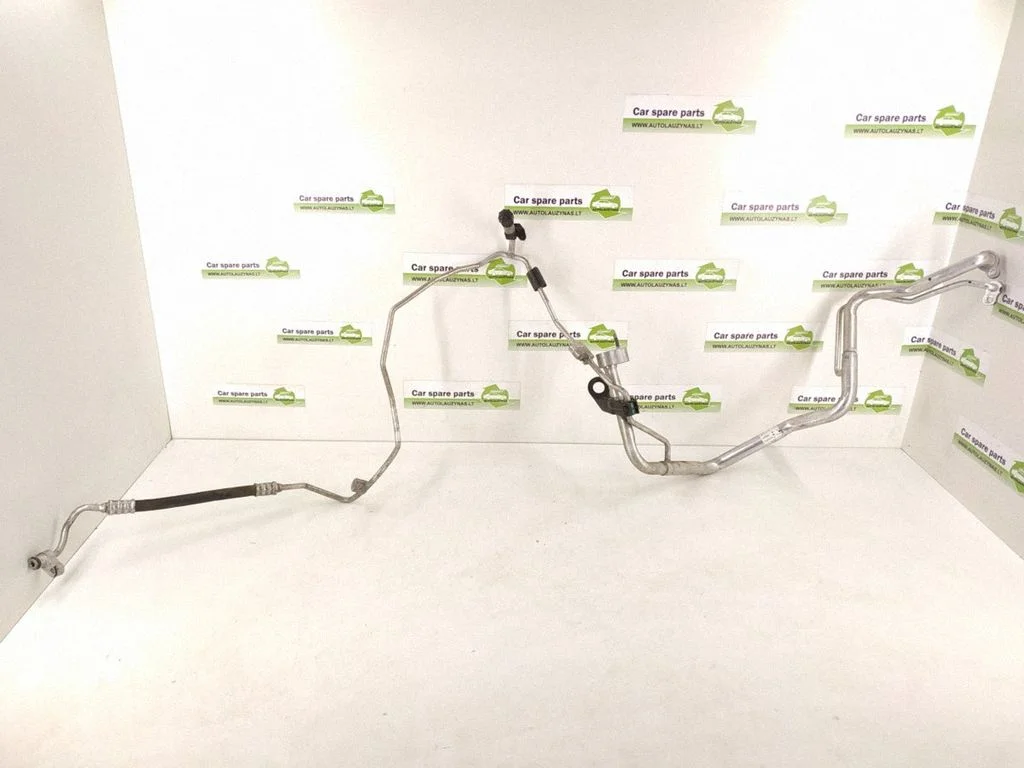 Air conditioning (A/C) pipe/hose