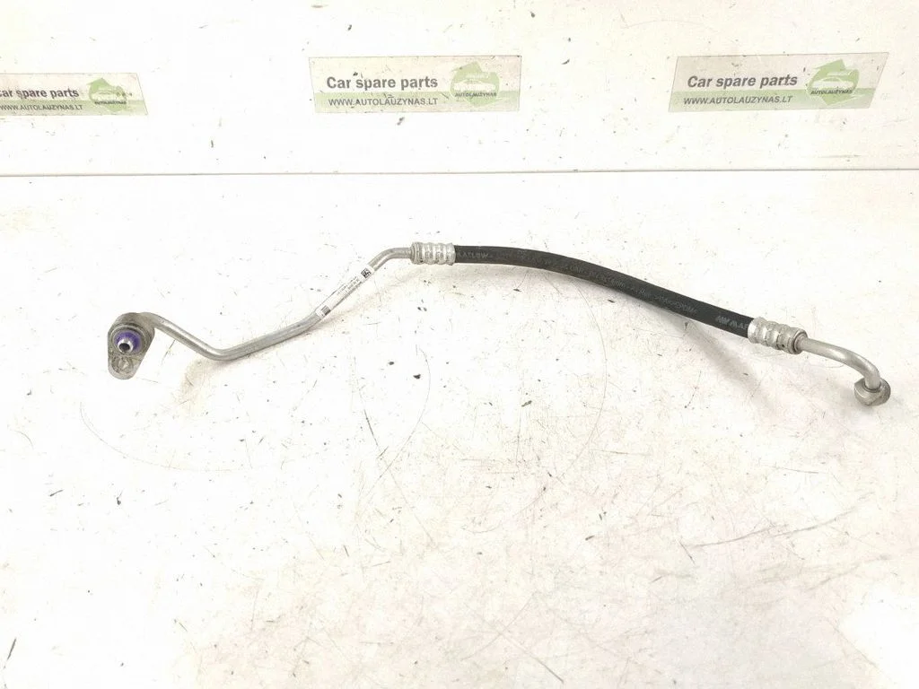 Air conditioning (A/C) pipe/hose