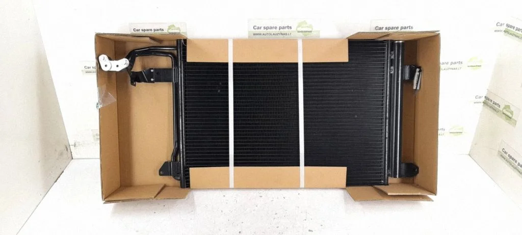 Gaisa kondicioniera dzesēšanas radiators (kondensators)