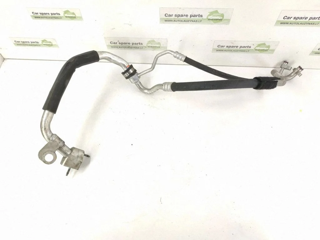 Air conditioning (A/C) pipe/hose