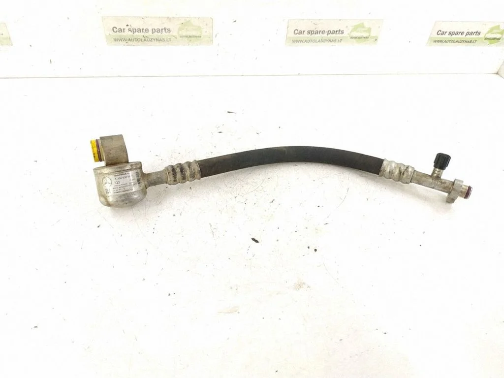 Air conditioning (A/C) pipe/hose