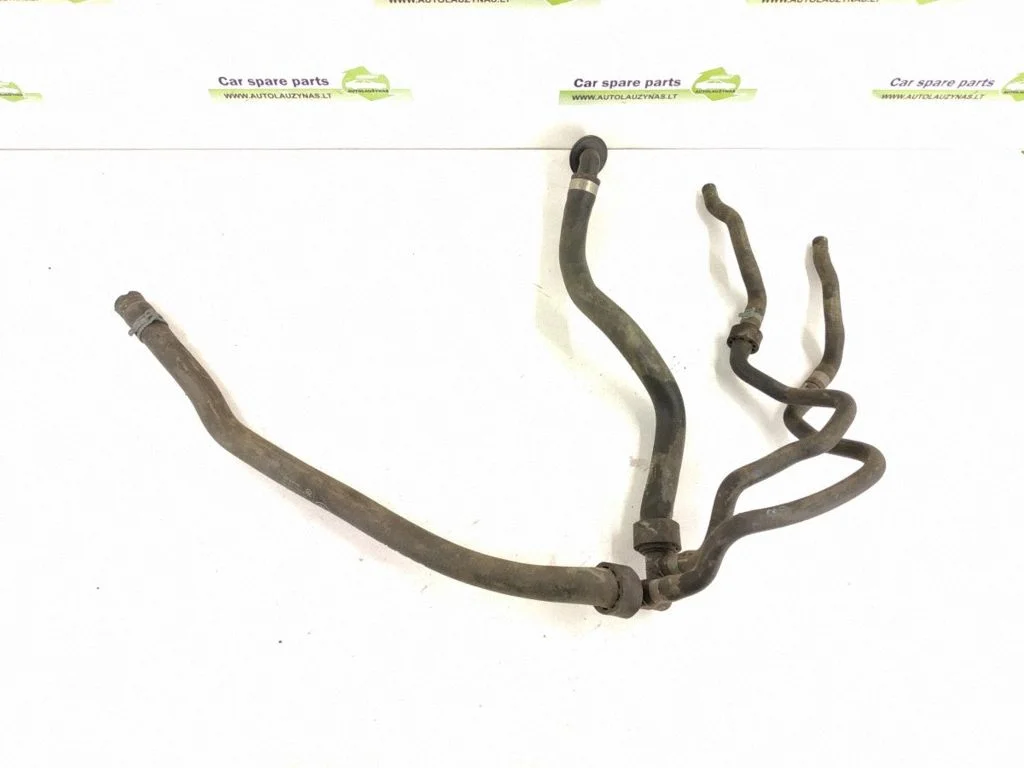 Engine coolant pipe/hose