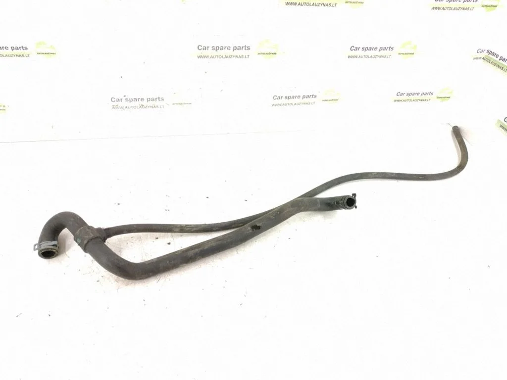 Engine coolant pipe/hose