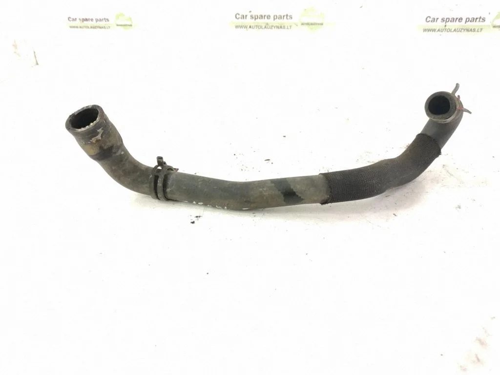 Engine coolant pipe/hose