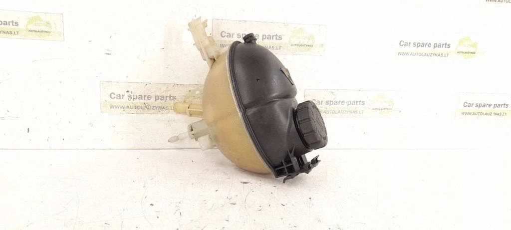 Coolant expansion tank/reservoir