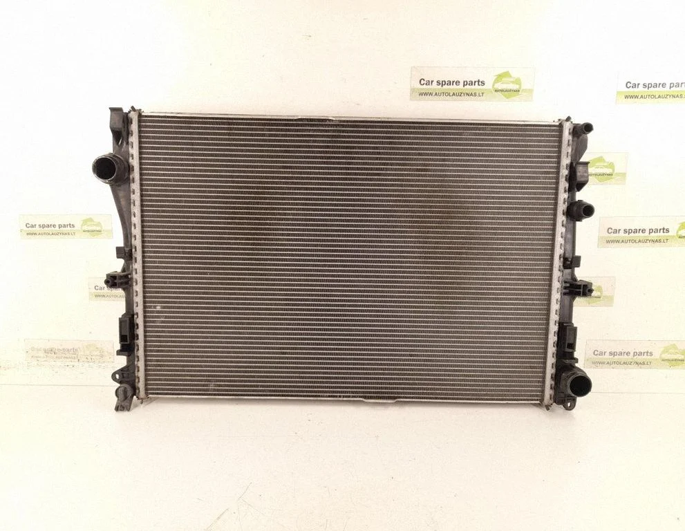 Coolant radiator