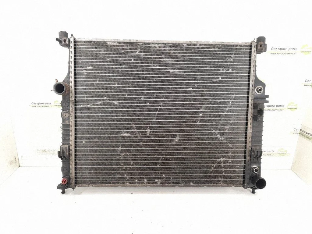 Coolant radiator