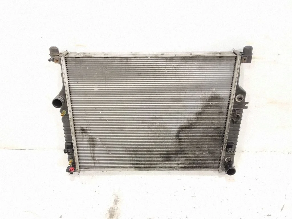 Coolant radiator