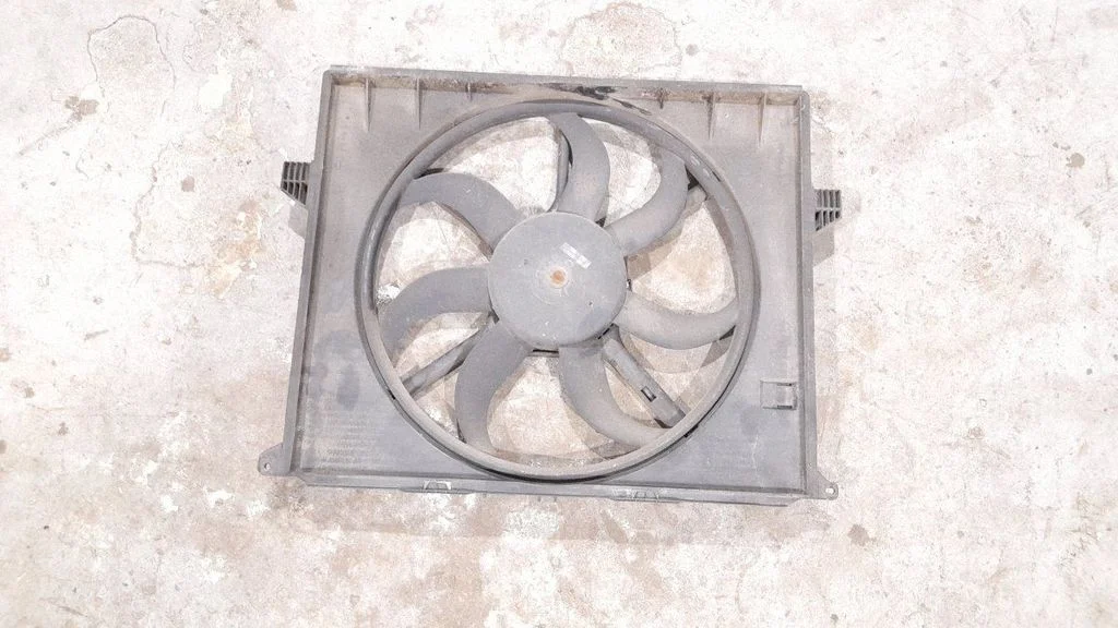 Electric radiator cooling fan – Mercedes-Benz R-Class W251 (2005-2013)