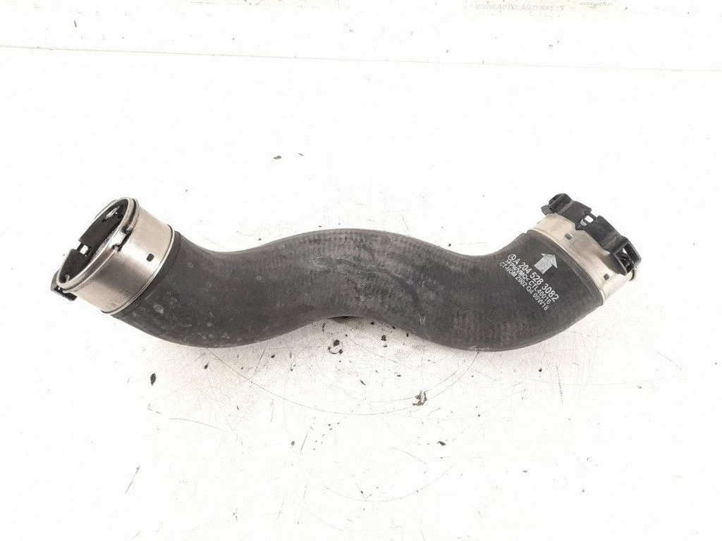 Intercooler hose/pipe – right