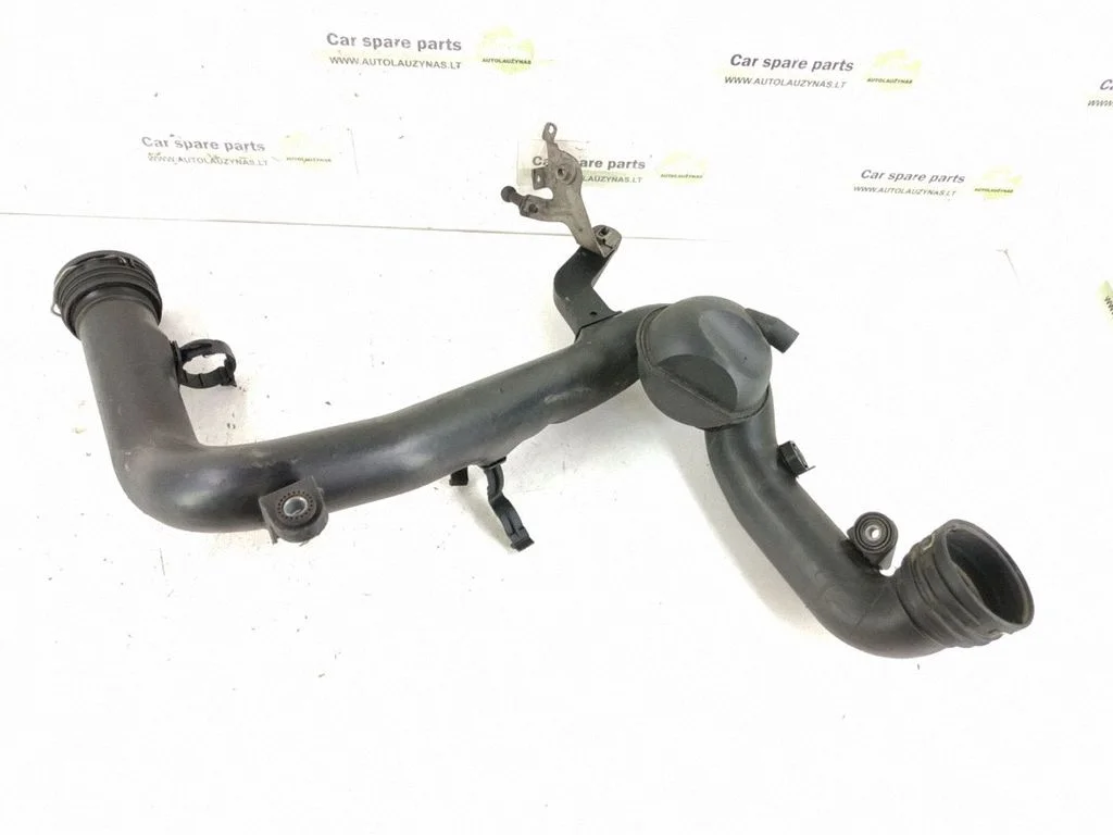 Intercooler hose/pipe – left