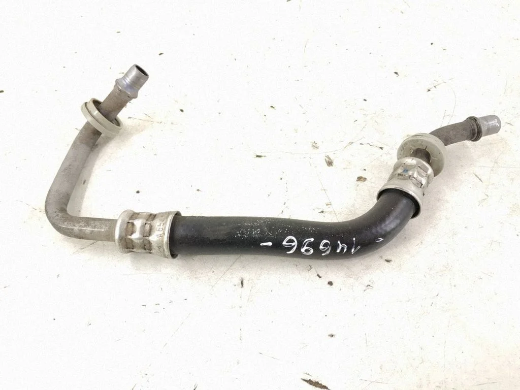 Gearbox oil cooler pipe/hose – Mercedes-Benz E-Class W213 (2016-)