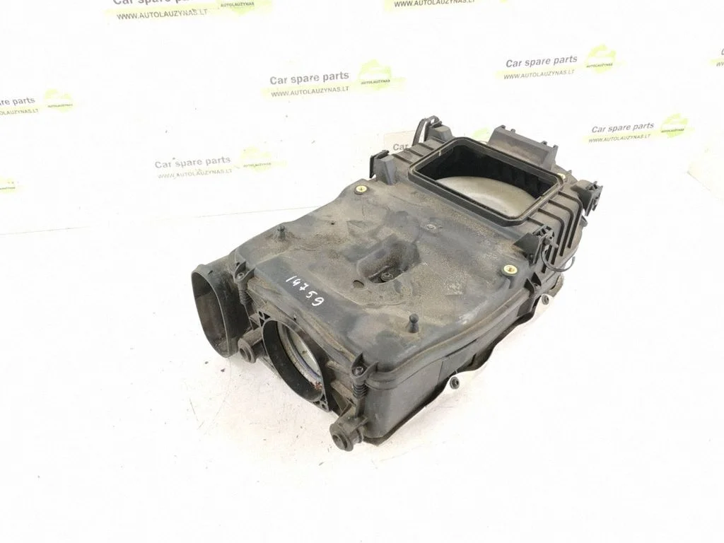 Gaisa filtra korpuss – Mercedes-Benz GLK klase (X204) (2008-2016)