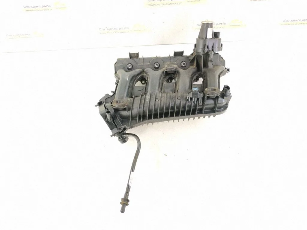 Intake manifold – Mercedes-Benz C-Class AMG W204 (2007-2014)