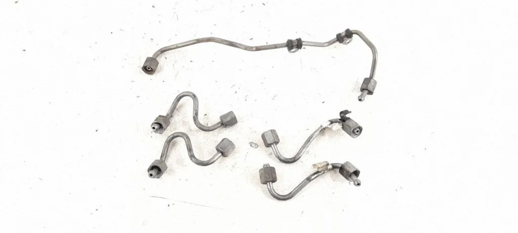 Fuel line pipe