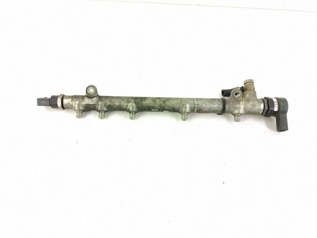Fuel main line pipe