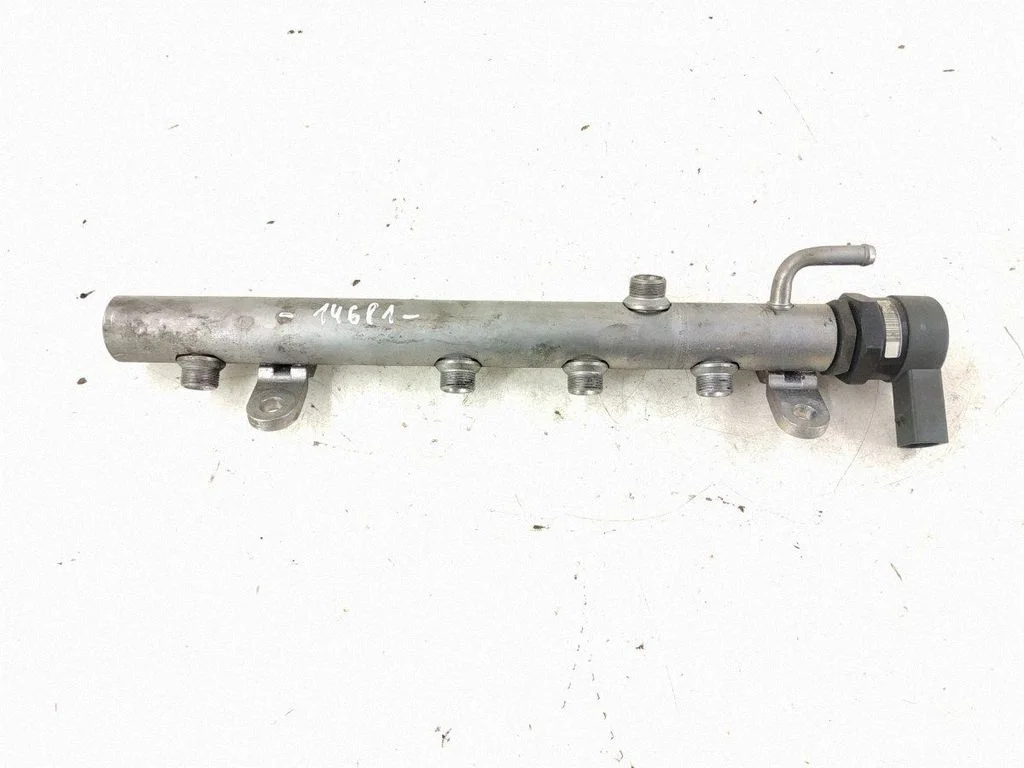 Fuel main line pipe